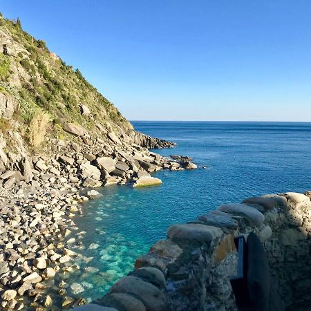 La Marina Tower Apartment With Private Sea View Terrace Vernazza Buitenkant foto