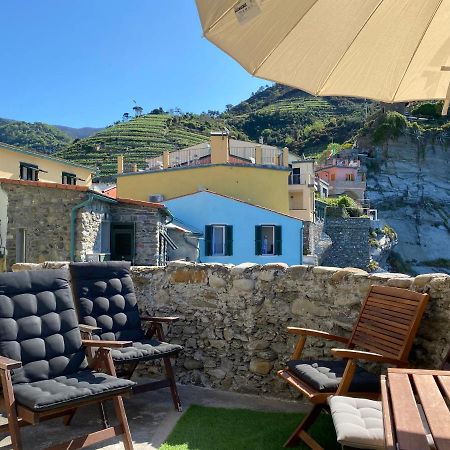 La Marina Tower Apartment With Private Sea View Terrace Vernazza Buitenkant foto