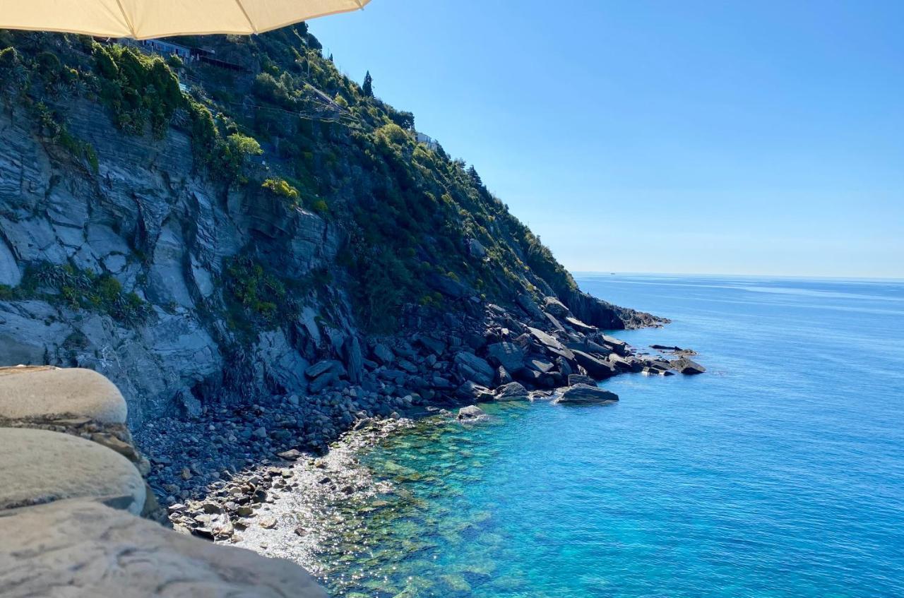 La Marina Tower Apartment With Private Sea View Terrace Vernazza Buitenkant foto