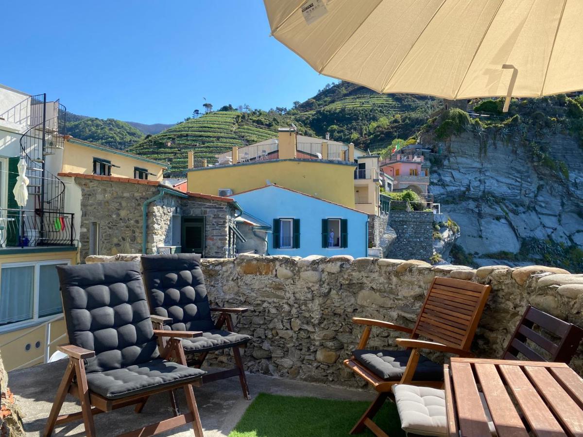 La Marina Tower Apartment With Private Sea View Terrace Vernazza Buitenkant foto
